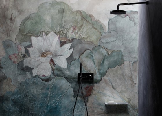 fugenloses-bad-wall-and-deco-italienische-designtapete
