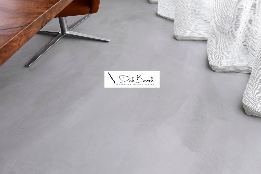 Designspachtelboden mit Beton cire in einer Penthouse Wohnung fugenlos mit Mikrozement gespachtelt, Unikatboden, Fugenlose Bodenbeläge Köln 